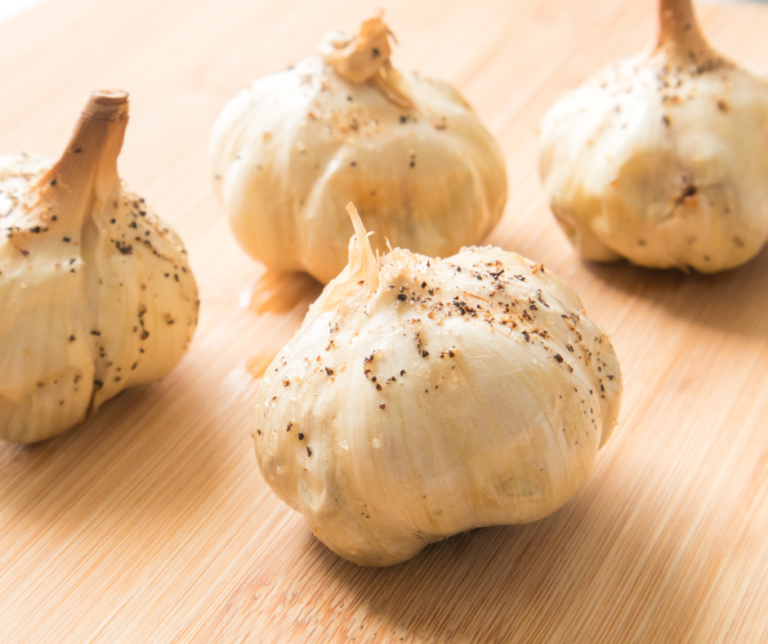 Air Fryer Roasted Garlic Bulbs